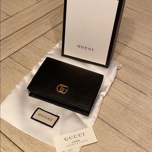 NWT Authentic GUCCI COIN AND CARD WALLET